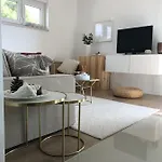 Near The Beach,free Parking&wifi Makarska