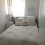 Near The Beach,free Parking&wifi Apartment