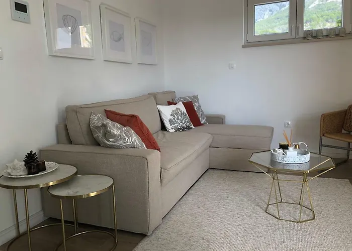 Apartment Near The Beach,free Parking&wifi