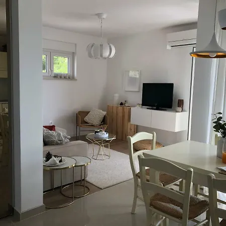 Near The Beach,free Parking&wifi * 马卡尔斯卡