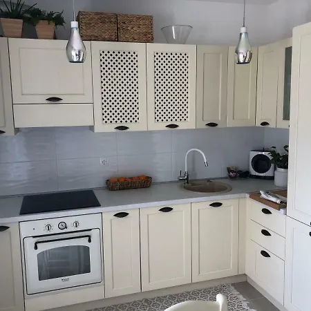 Near The Beach,free Parking&wifi *